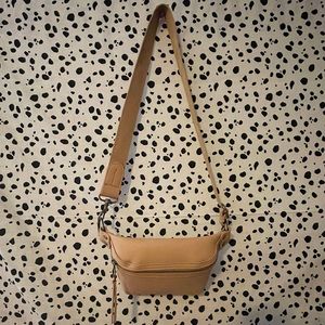 Universal Thread fanny pack